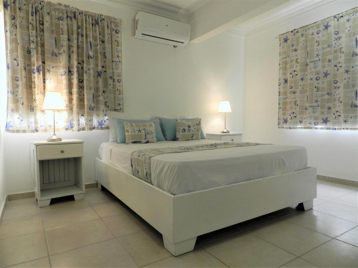 Karimar Beach Condo Hotel ปุนตากานา ภายนอก รูปภาพ